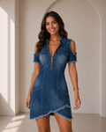 Vestido vaquero con hombros descubiertos