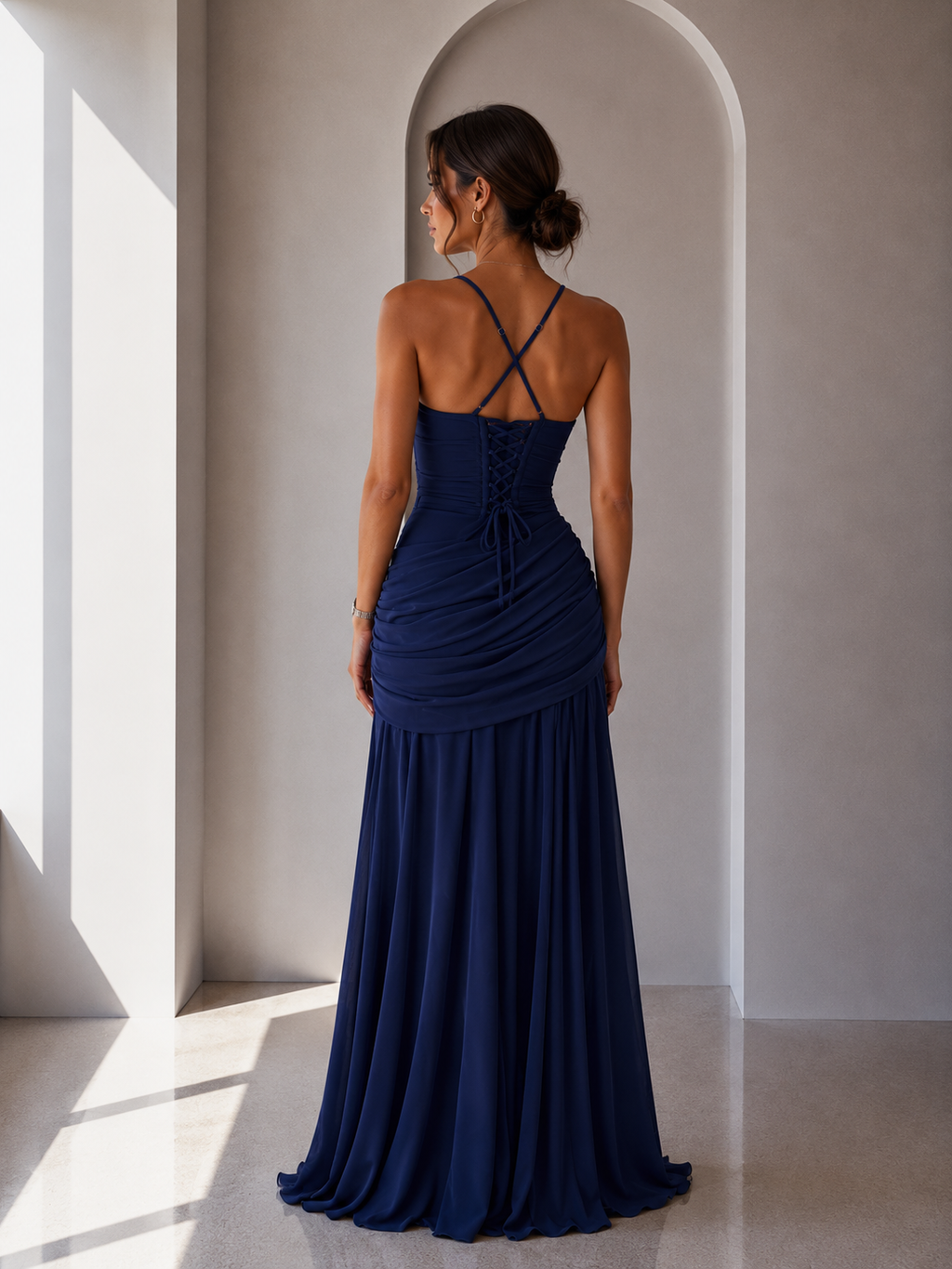 Triana - Vestido largo con escote fruncido