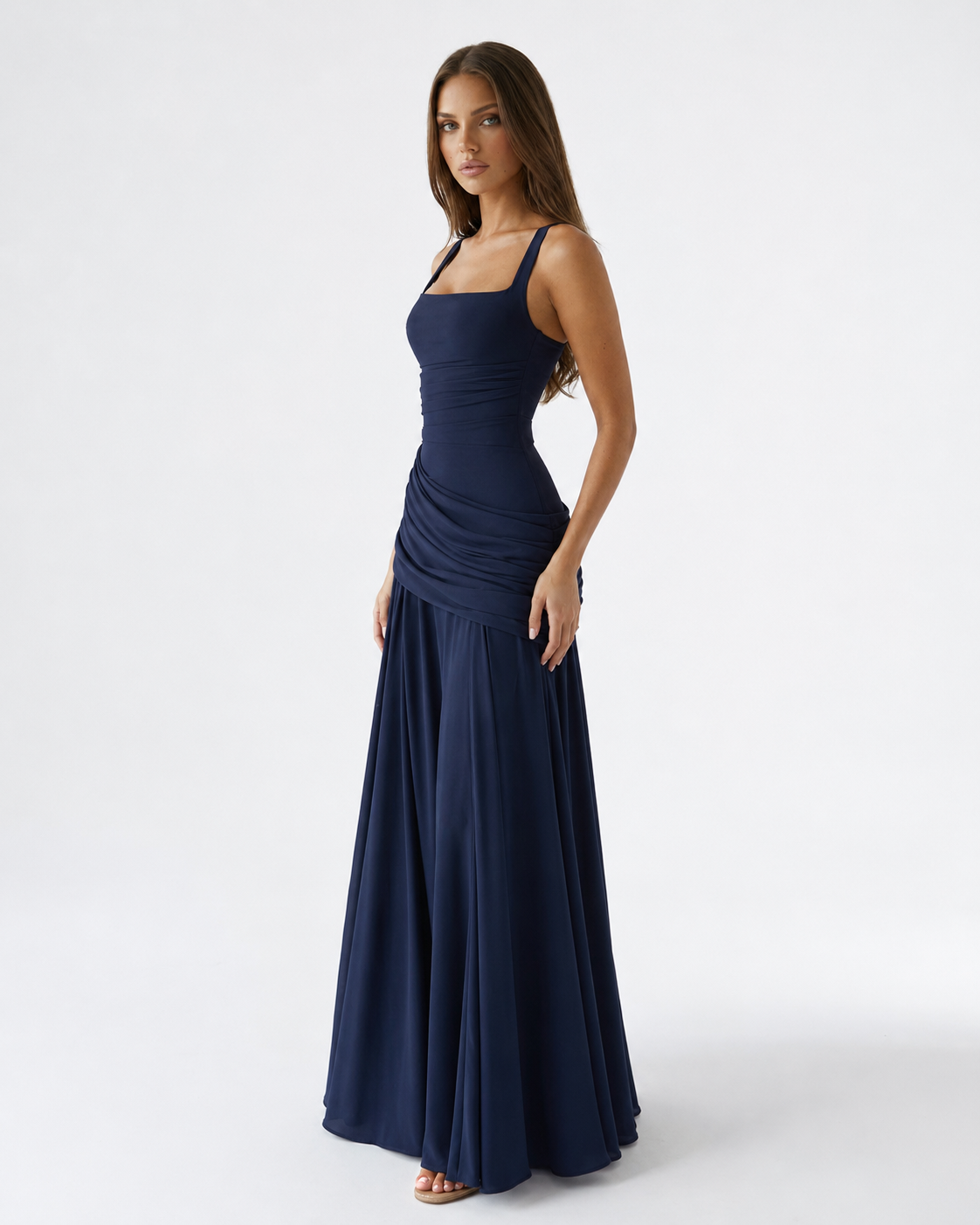 Triana - Vestido largo con escote fruncido