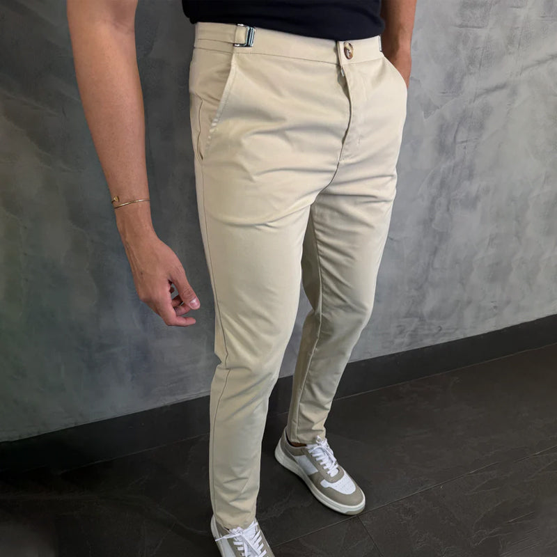 Pantalón de vestir de corte ajustado